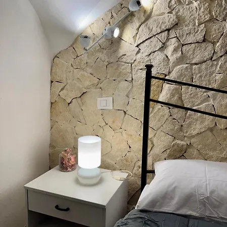 Finicchia Art House Holiday home *